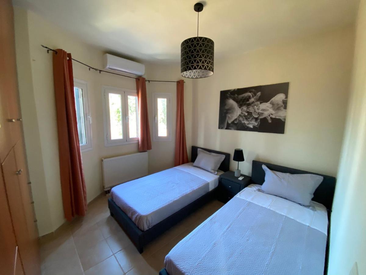 Ivy House Modern Life Near Corfu Town Apartment Kontokali