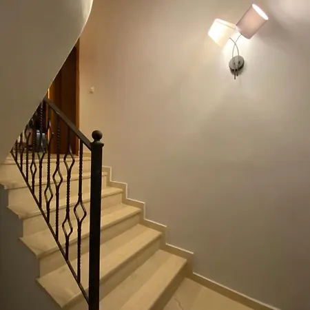 Ivy House Modern Life Near Corfu Town Apartment Kontokali Exterior photo